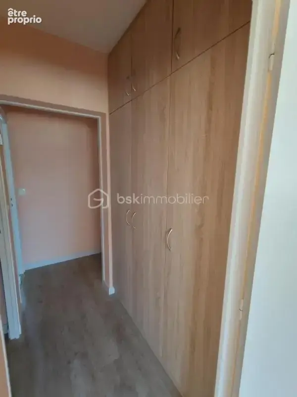 Appartement spacieux et lumineux en vente à 4 MN DU PORT à pied - photo 9