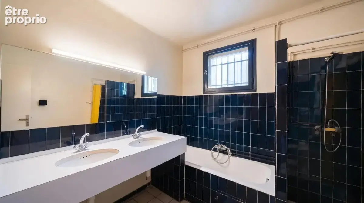 Référence : 7383-ABO - Villa de 5 chambres, terrain piscinable dans un environnement calme et privilégié à Eguilles - photo 10