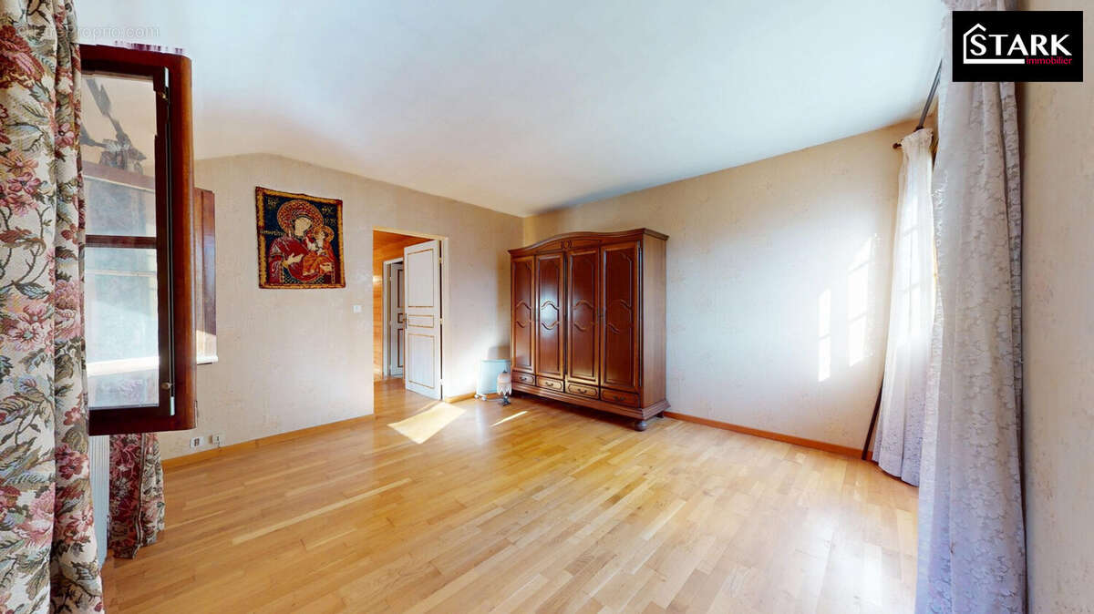 Maison à NOMMAY