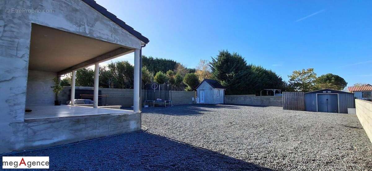 Maison à NOYERS-SUR-CHER