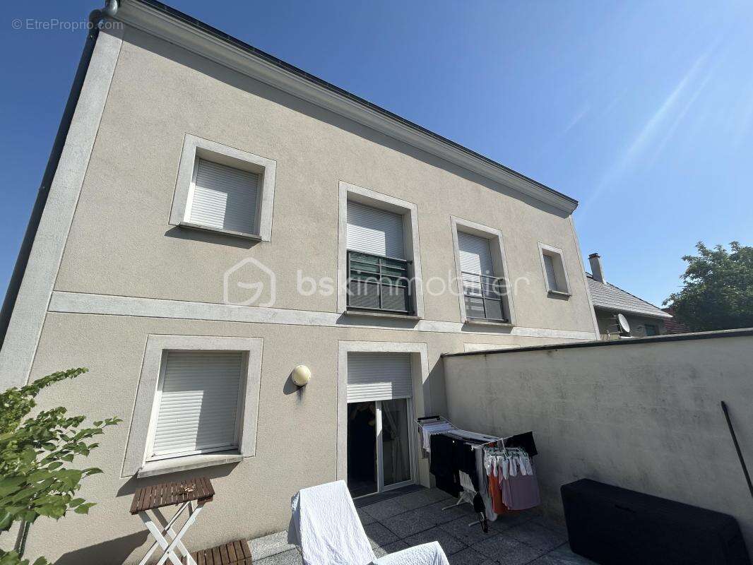 Appartement à CHENNEVIERES-SUR-MARNE