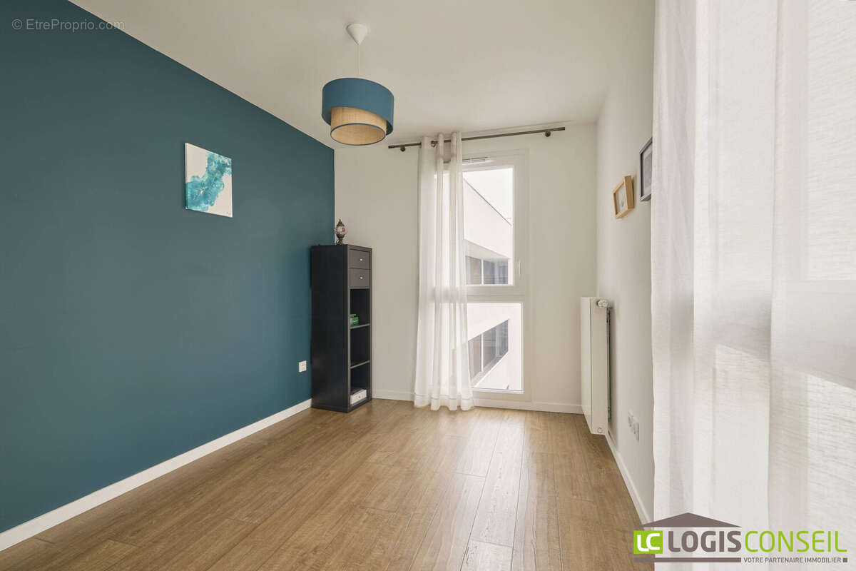 Appartement à BOURG-LA-REINE