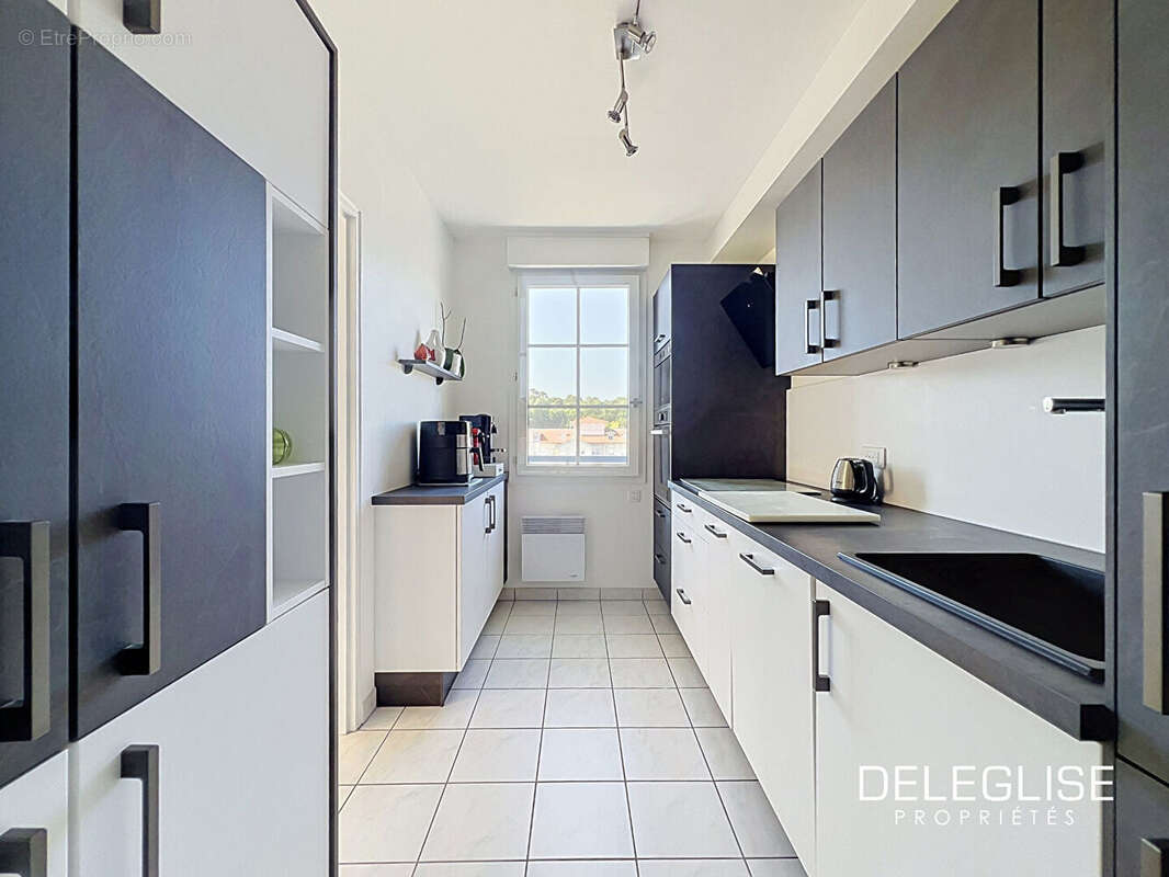 AppartementT4  avec terrasse de 45m² - dernier étage - Arcachon Centre - photo 7