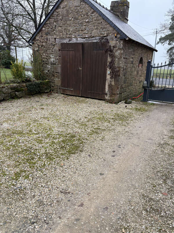 Maison à SAINT-AUBIN-FOSSE-LOUVAIN