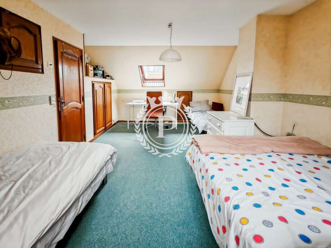 Maison à NEUILLY-PLAISANCE