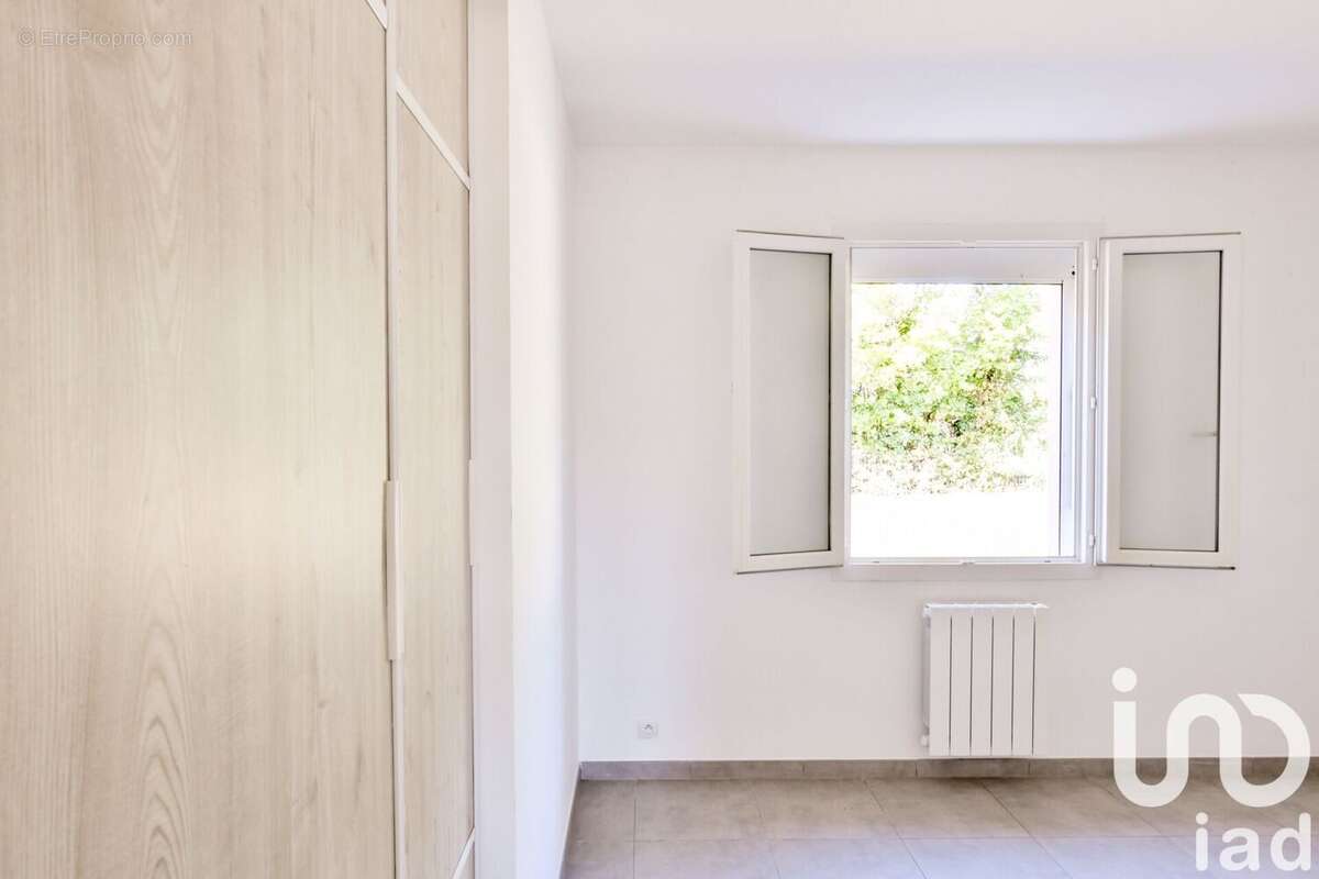 Maison 103 m² à Fors  - photo 8