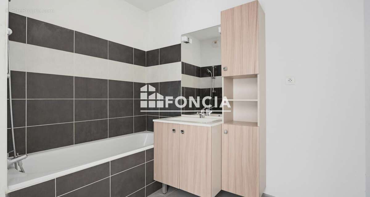 Appartement à BASSENS