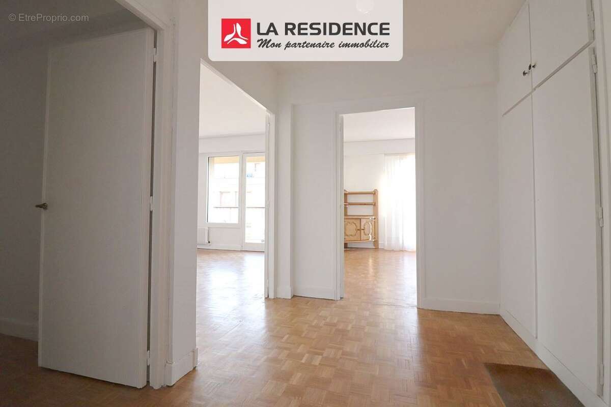 Appartement à VERSAILLES