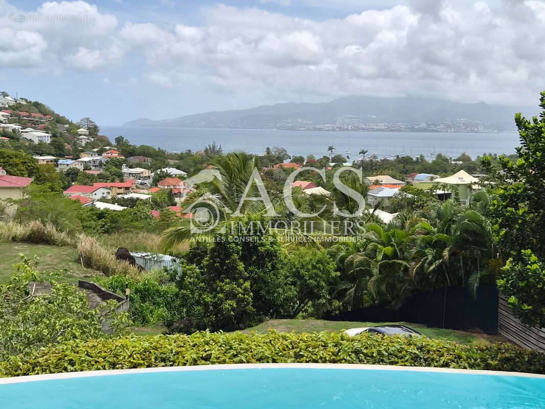 Magnifique villa F5 avec piscine et vue mer - photo 4