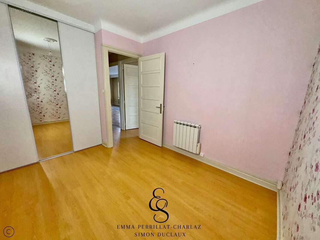 Photo 5 - Appartement à LE PEAGE-DE-ROUSSILLON