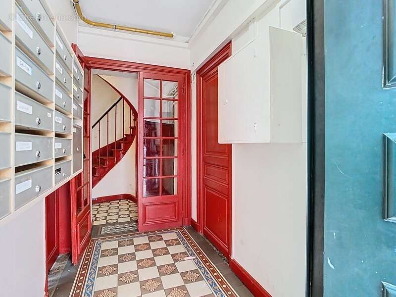Appartement à PARIS-20E