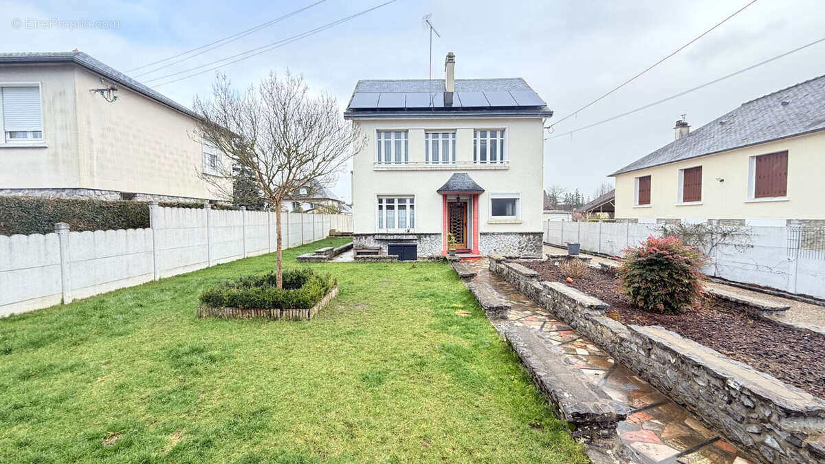 Maison à LAVAL