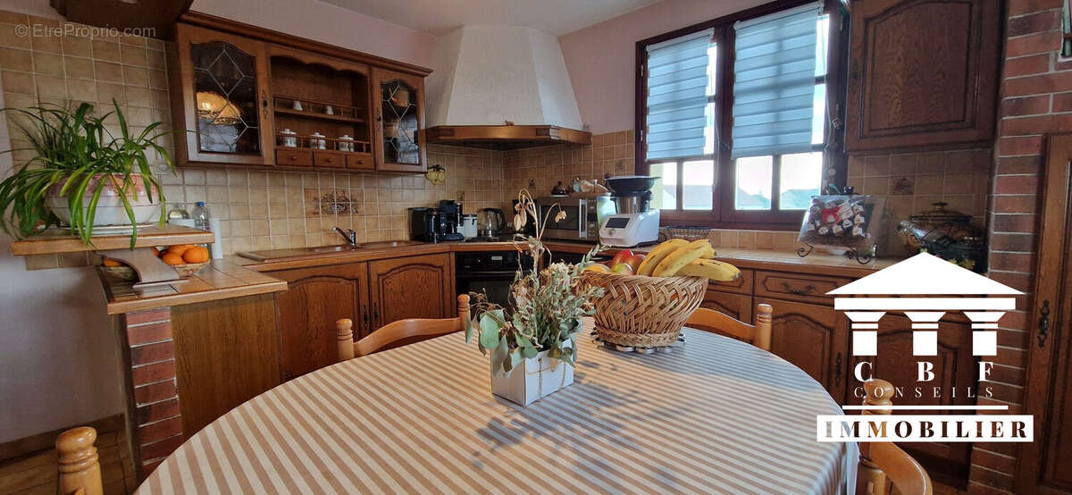 Maison à FARGES-LES-CHALON