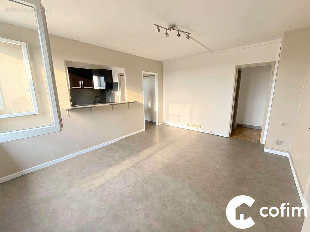 Appartement 51 m² à Tarbes  - photo 2