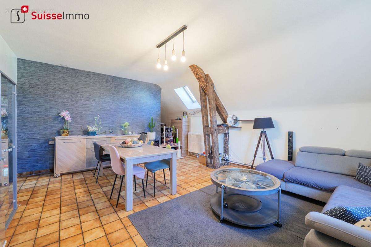 Appartement à SAINTE-SUZANNE