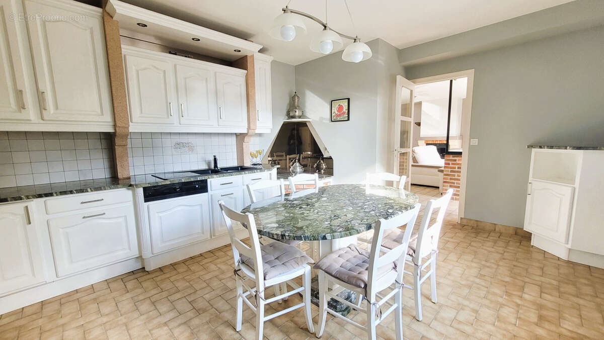 Maison à CHATEAUGIRON