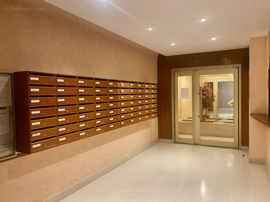 Appartement à PARIS-12E