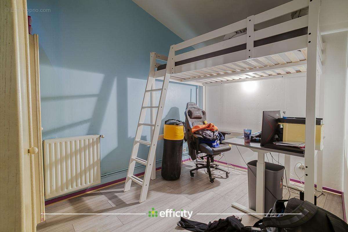 Appartement à VILLETTE-D'ANTHON