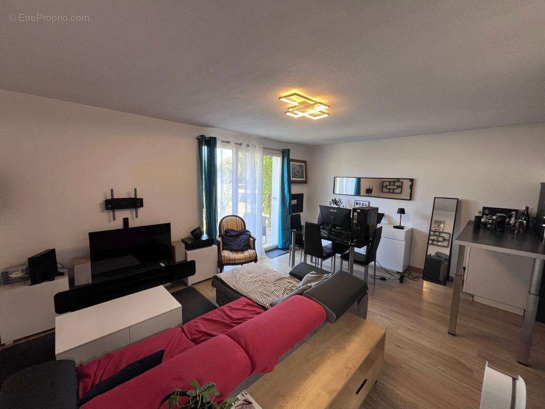 Appartement à SAINT-LOUBES