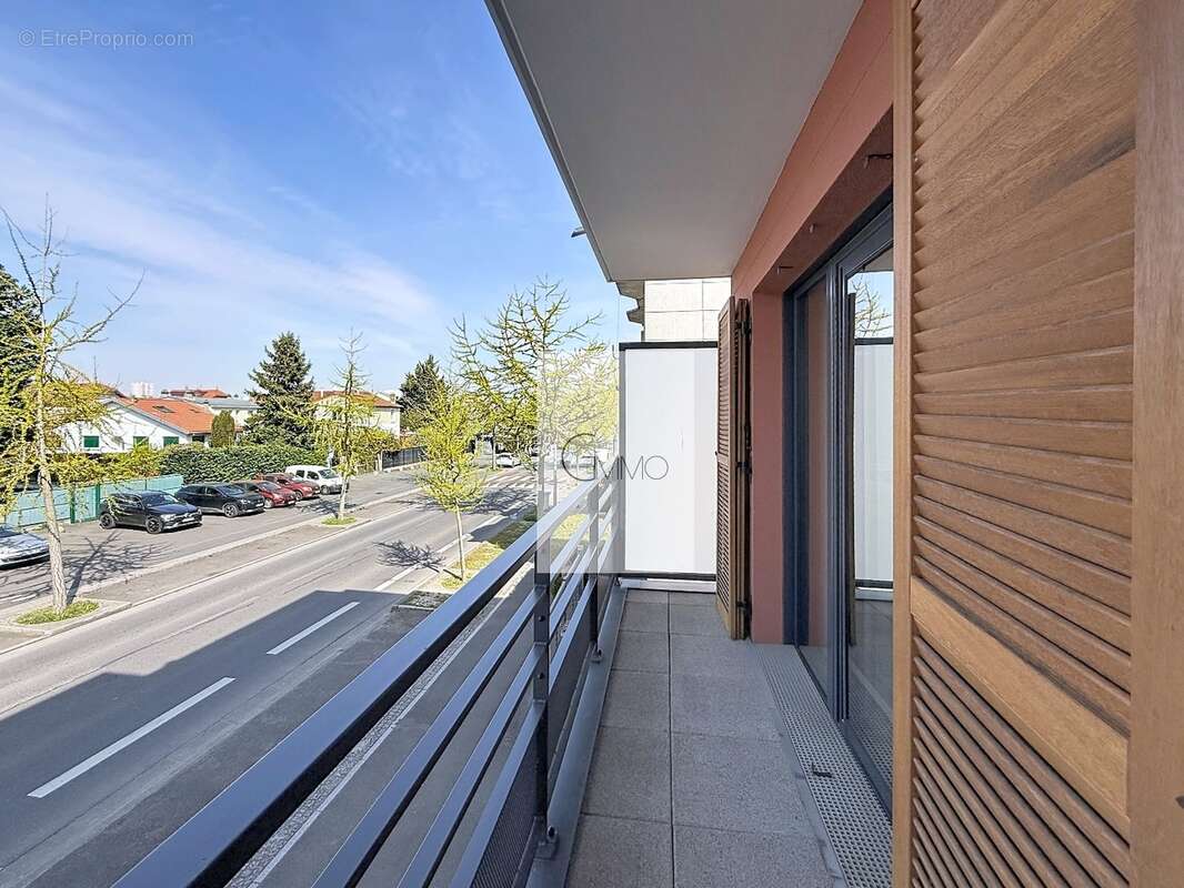 Appartement à L'HAY-LES-ROSES