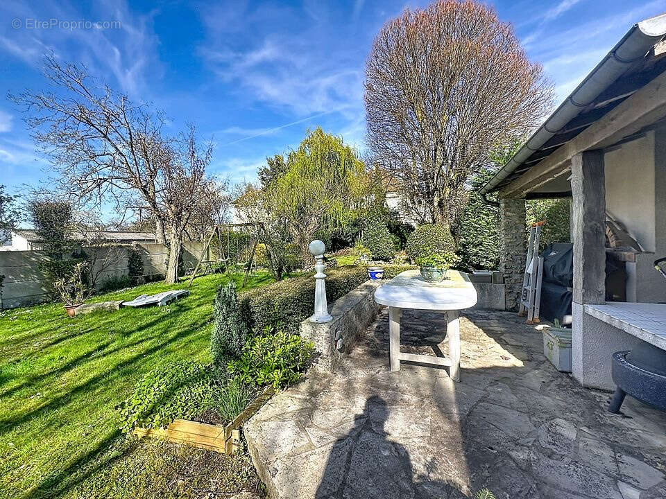 Maison à LE PLESSIS-TREVISE