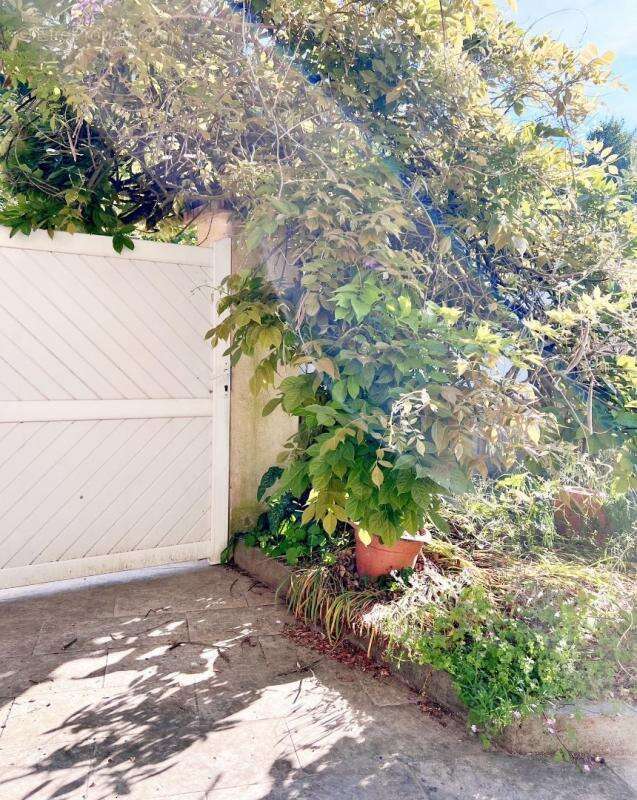 Maison à NOISY-SUR-ECOLE