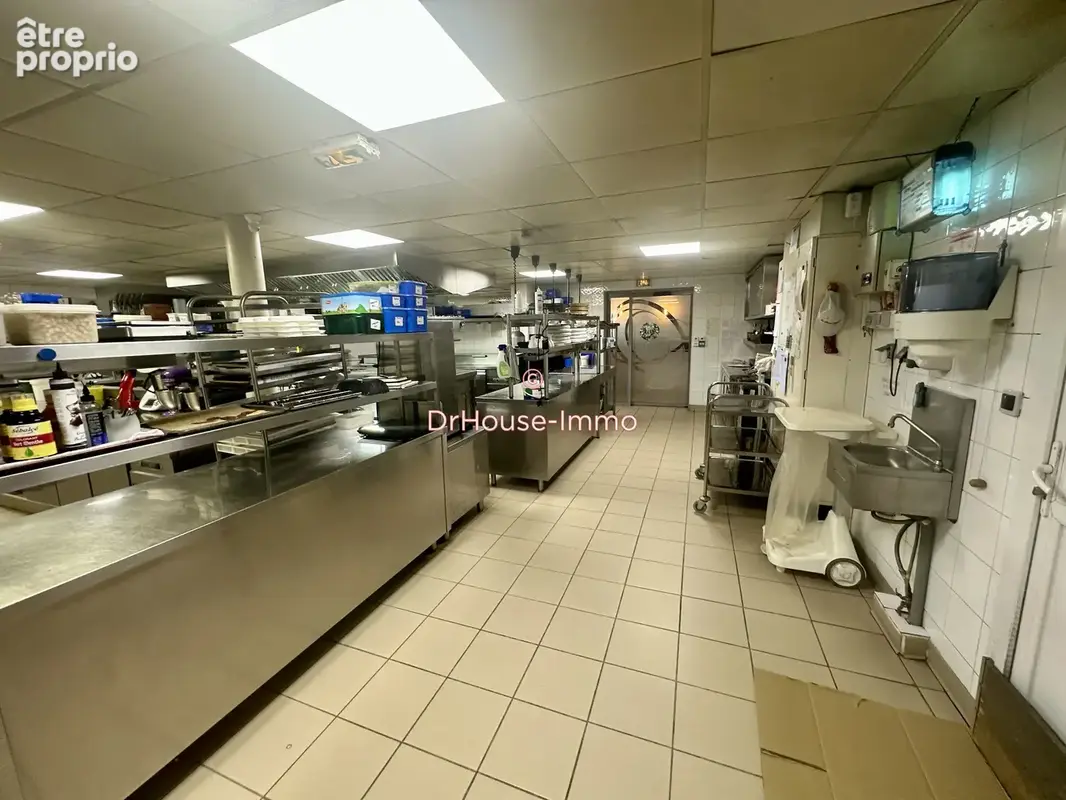 Commerce 393 m² à vendre à Valence (26000) - photo 23