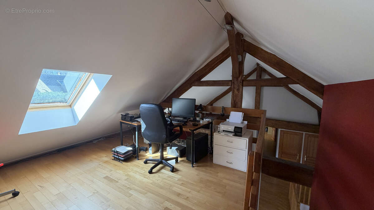 Maison à THOIRY