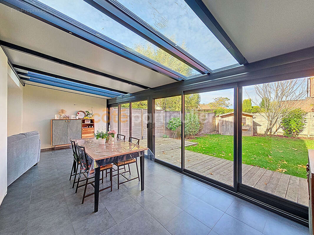 Maison à ERQUINGHEM-LYS