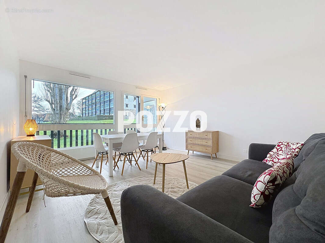 Appartement à TROUVILLE-SUR-MER