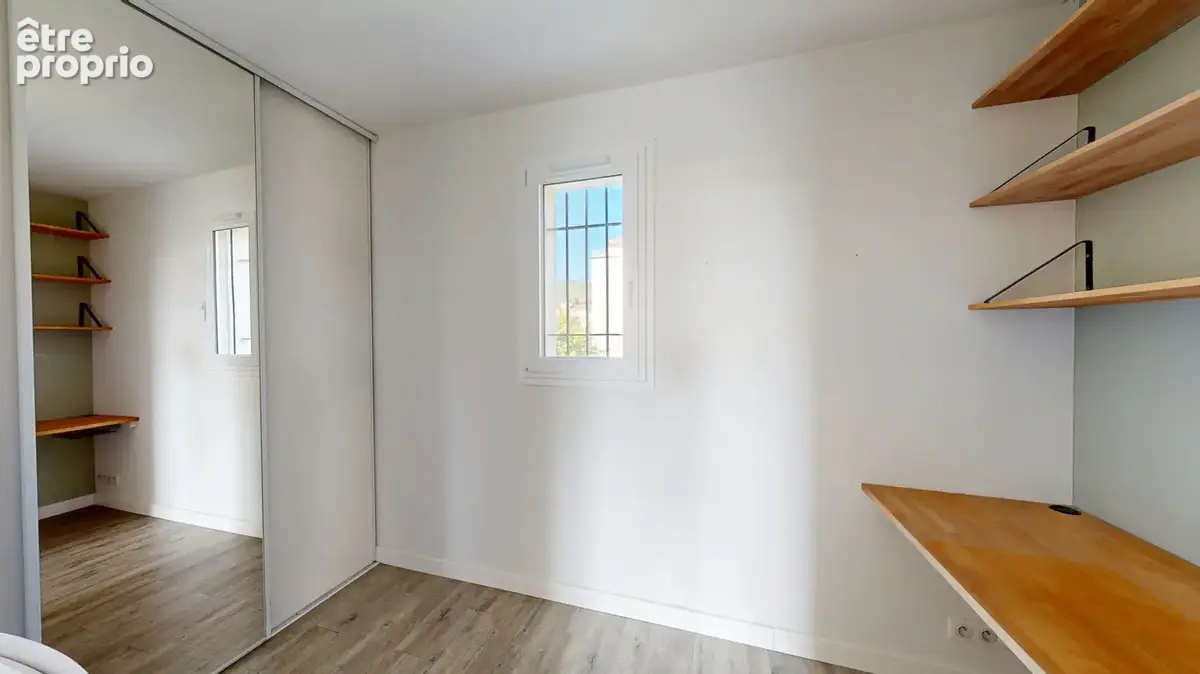Manosque - appartement t5 avec balcon loggia et garage ! - photo 14