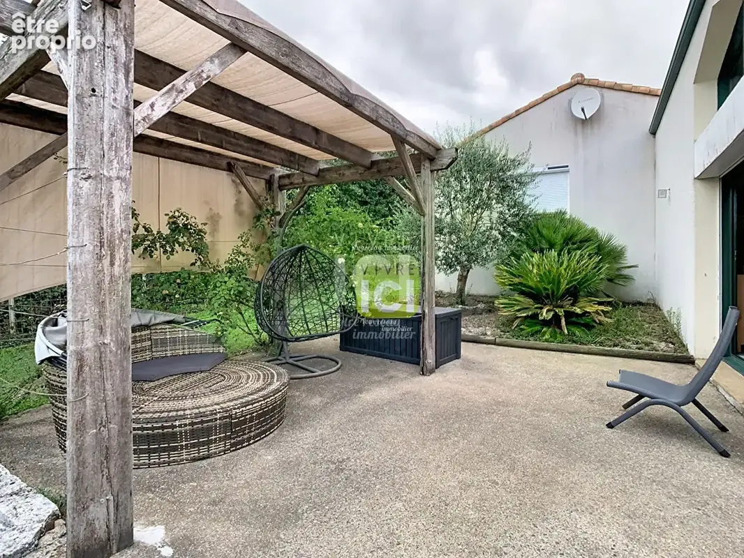 Belle maison de campagne avec plus de 4 000 m² de terrain clos, à 15 min de Cholet - photo 16