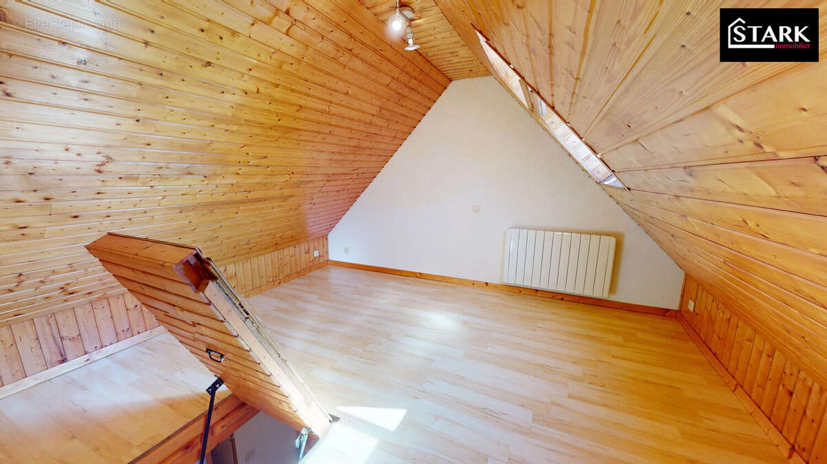 Appartement 300 m² à Delle  - photo 5
