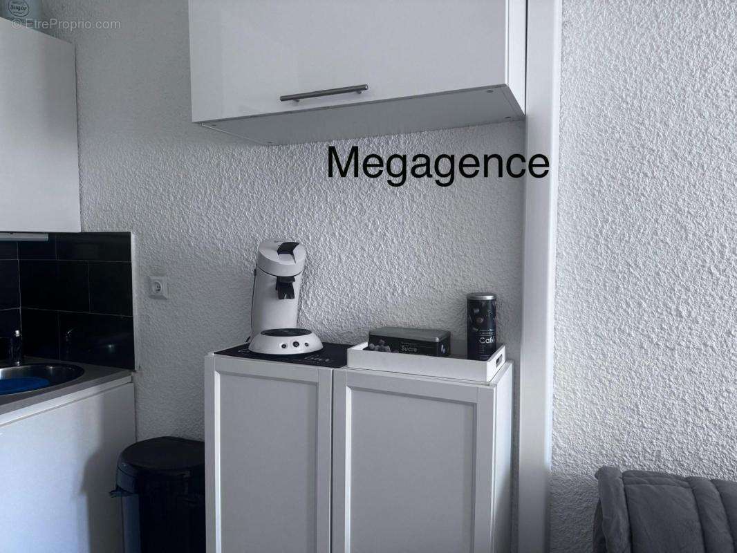 Appartement à BORMES-LES-MIMOSAS