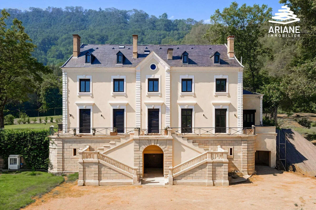 Appartement à VOURLES