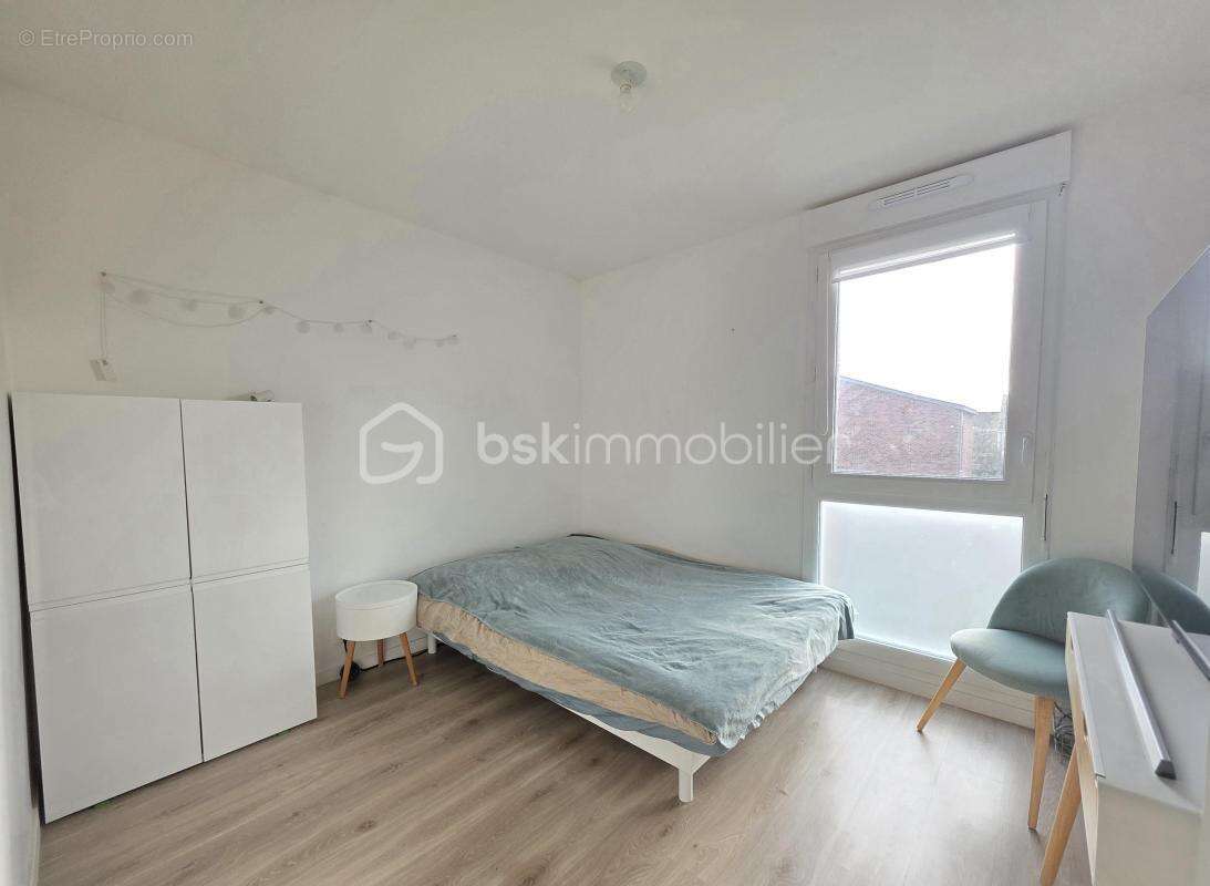 Maison à VERT-SAINT-DENIS