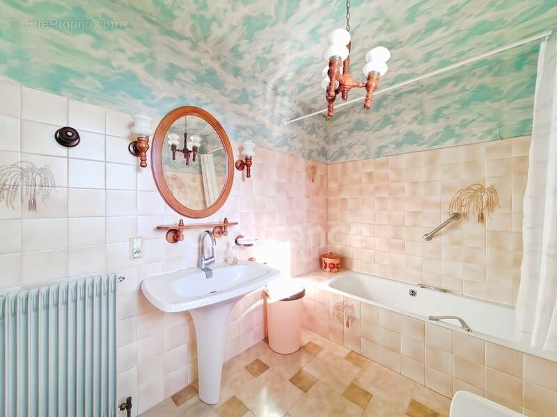 Maison à SAINT-BERAIN-SUR-DHEUNE