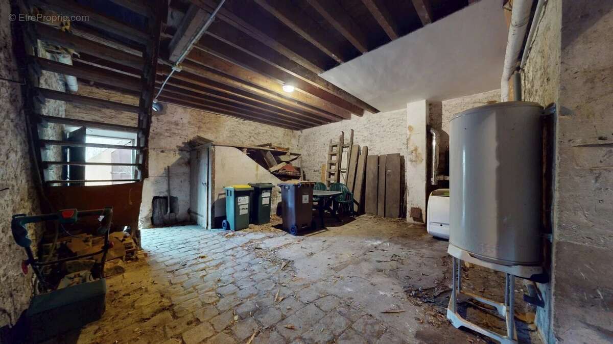 Maison à SAINT-FORGET