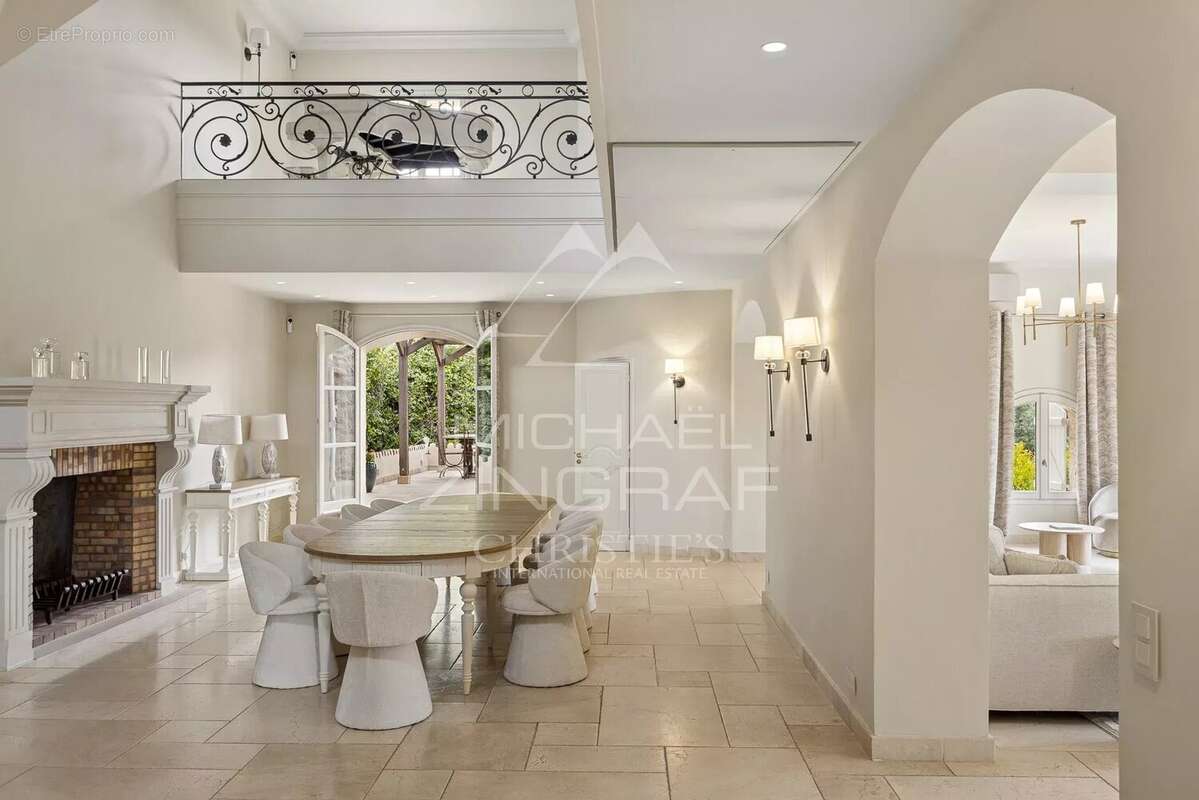 Maison à ANTIBES