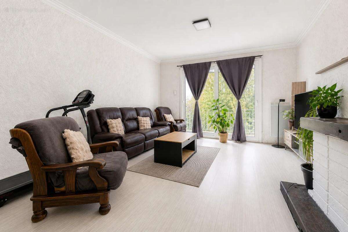 Spacieuse maison avec 7 chambres à Boussens - photo 9