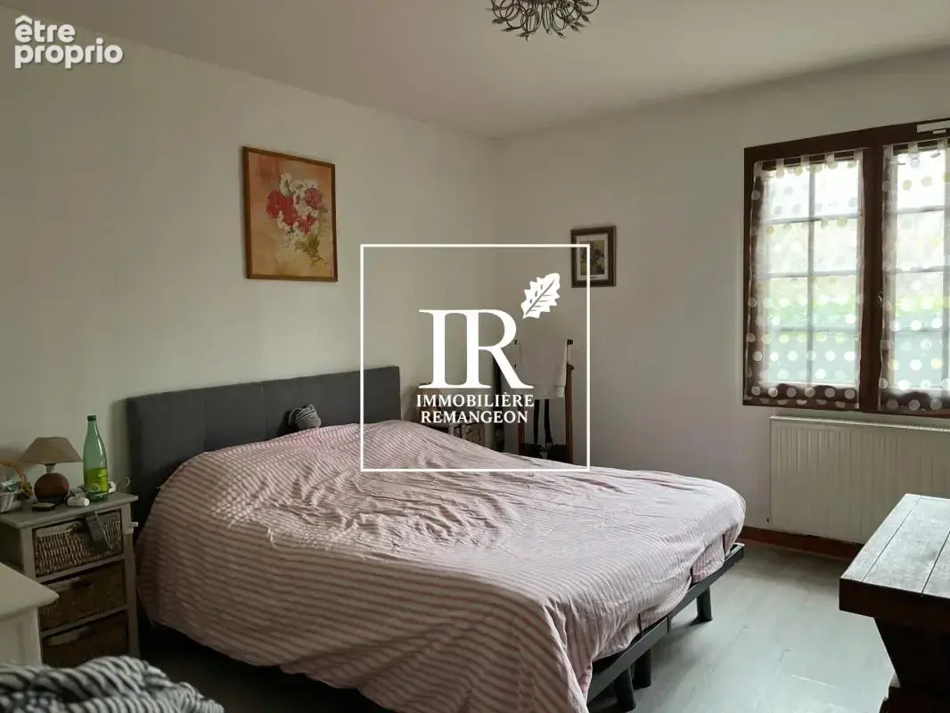 Maison de type solognote dans village proche lamotte - photo 10