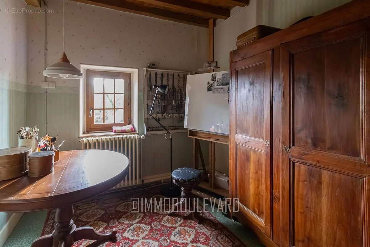 Maison à SAINT-MAURICE-PRES-PIONSAT