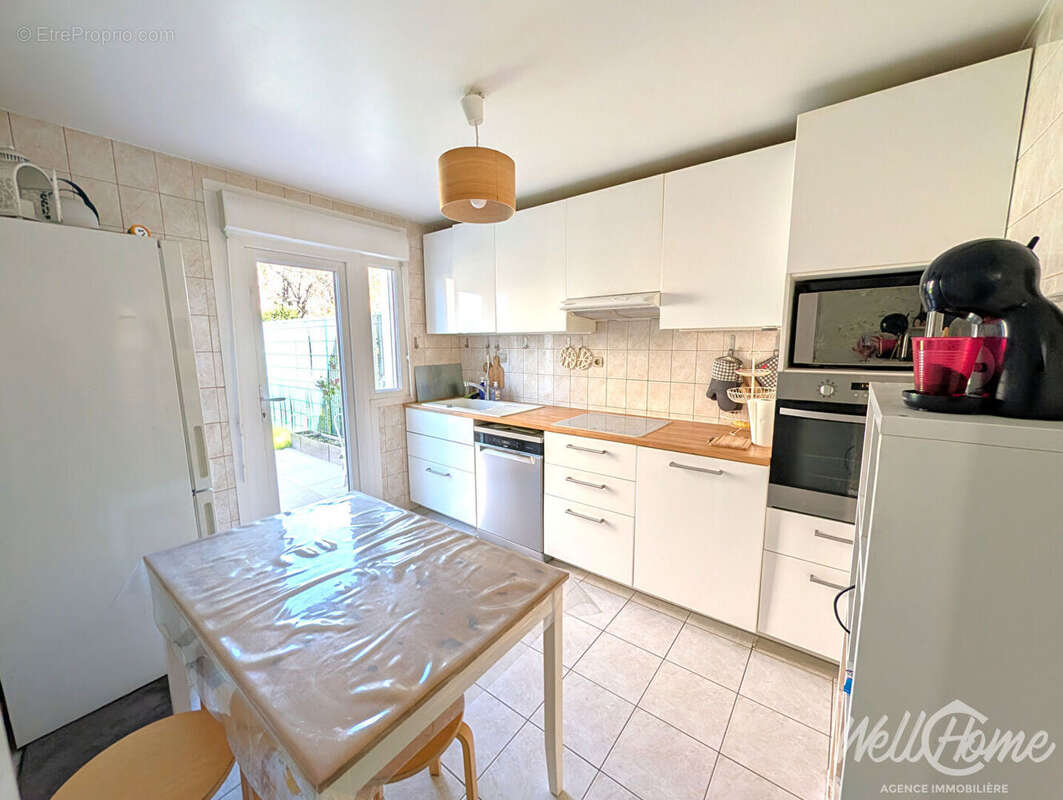 Maison à SAINT-OUEN-L'AUMONE