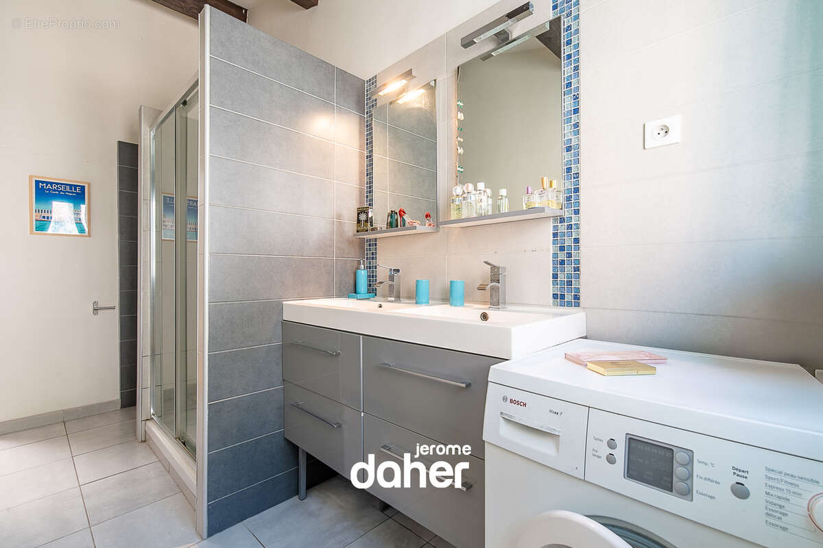 Maison à MARSEILLE-6E