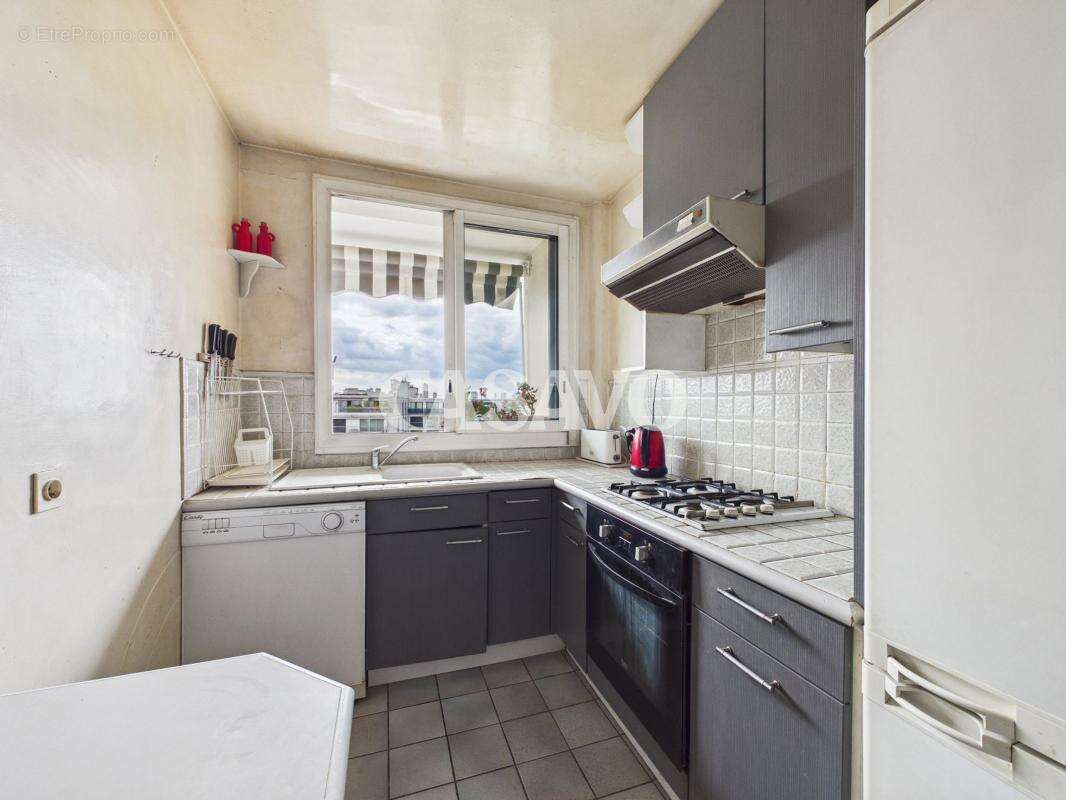 Vente Appartement 4 pièces de 75m² - 92210 Saint-Cloud - photo 17
