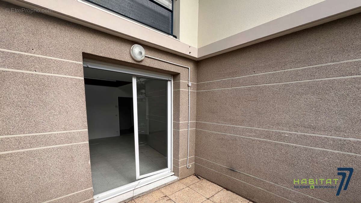 Appartement à MAGNY-LE-HONGRE