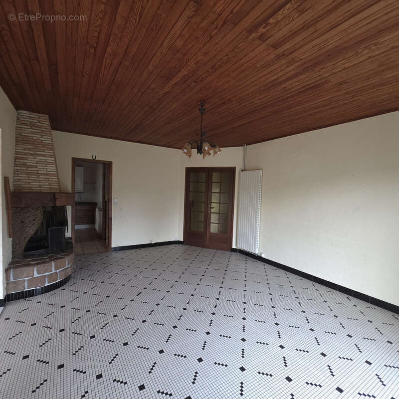 Maison à BELIN-BELIET