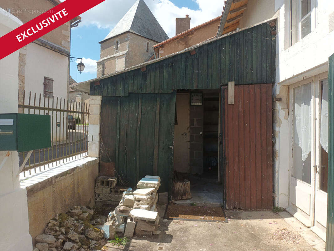 Maison à SAINT-MARTIN-L&#039;ARS