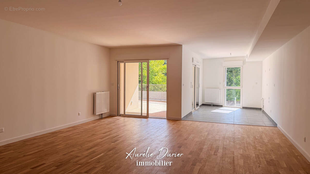 Appartement à LA RICHE