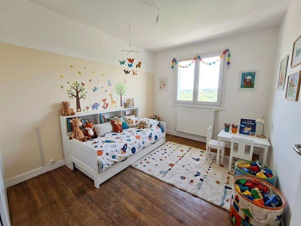 Appartement à VERNAISON